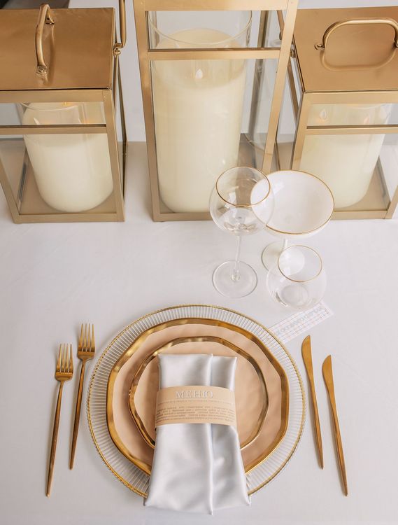 Бело-золотой сет с фонарями