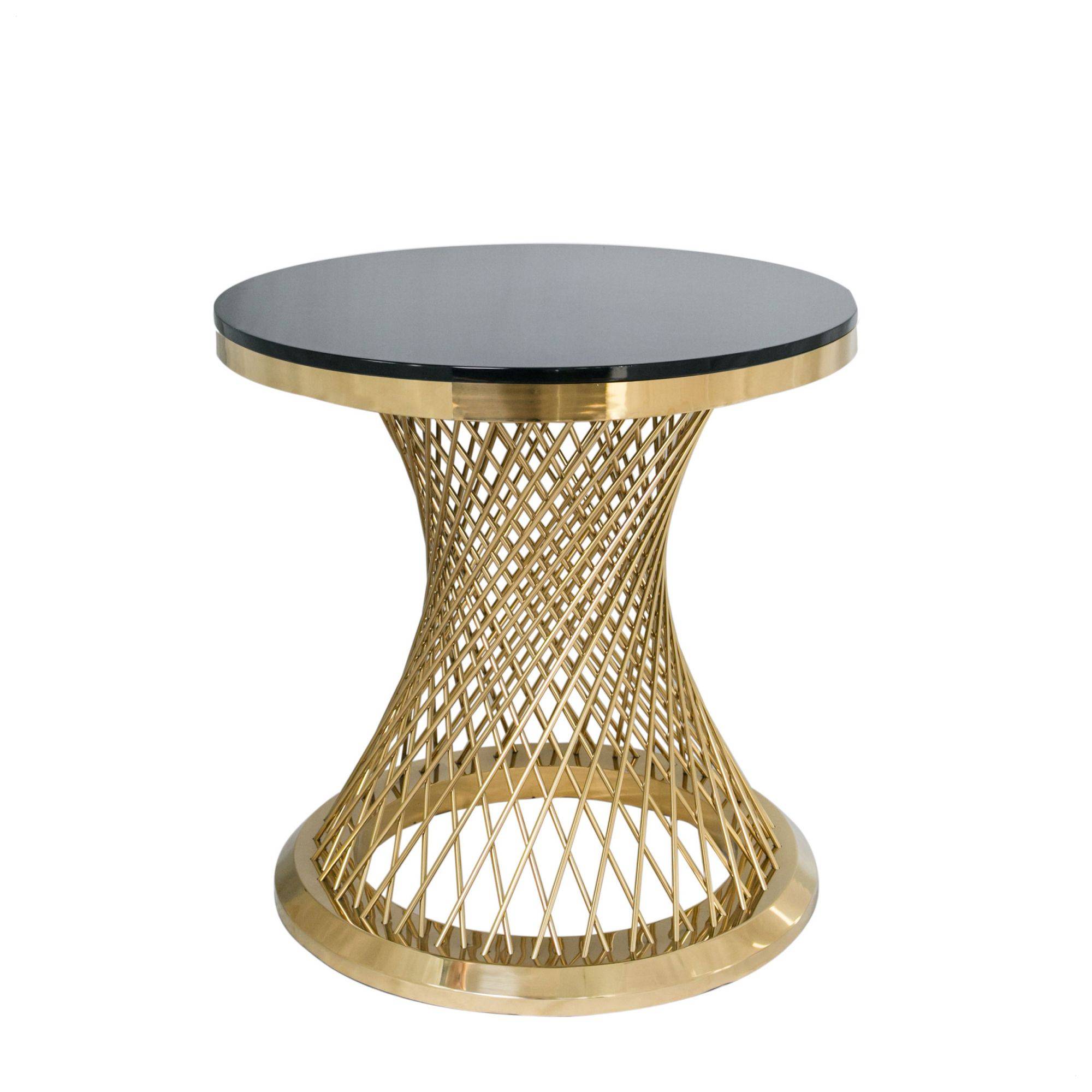 Аренда стол для торта ГЕРОЛЬД черно-золотого цвета | Go Rent