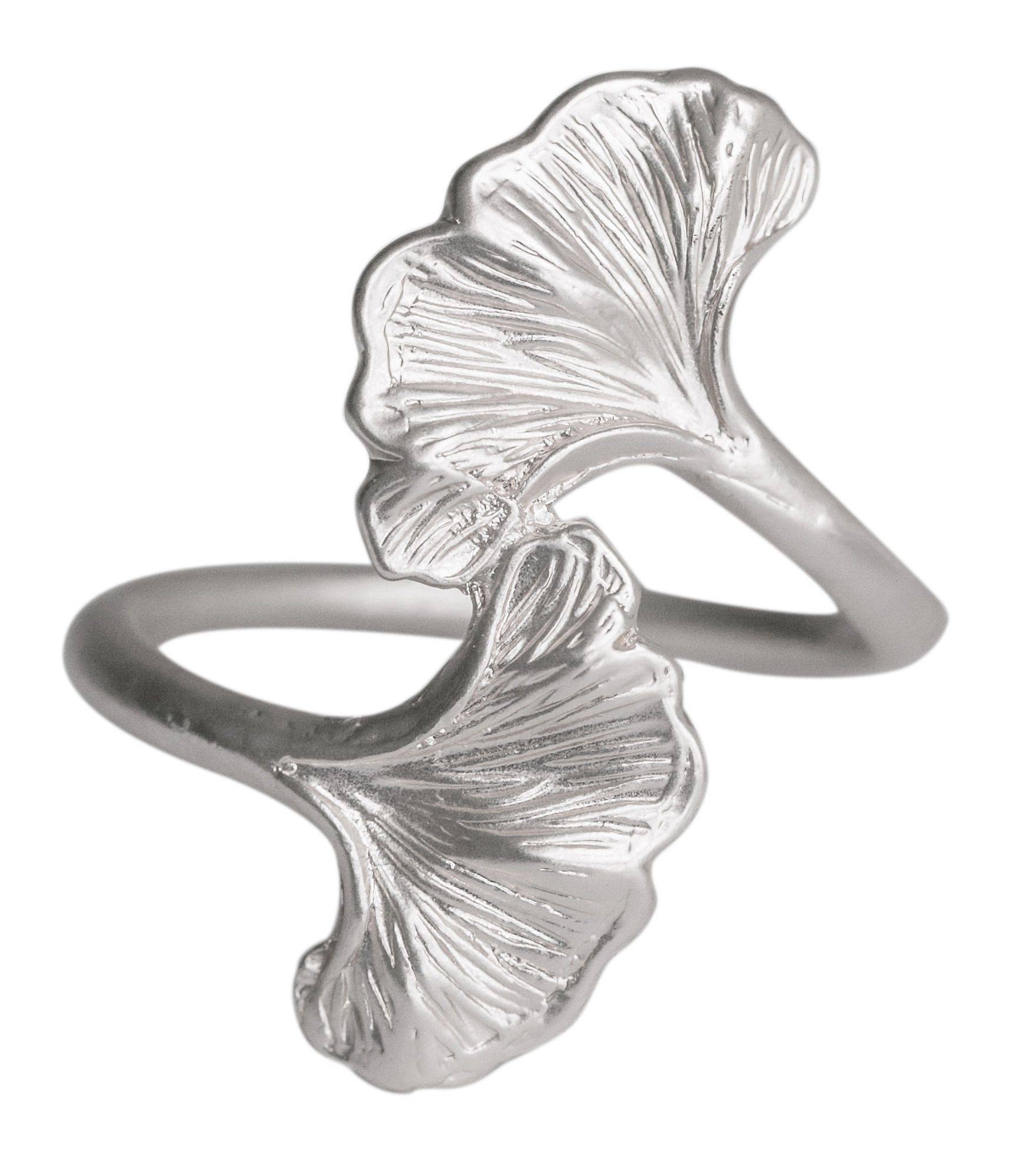 Кольцо ПЕТИПА серебряное